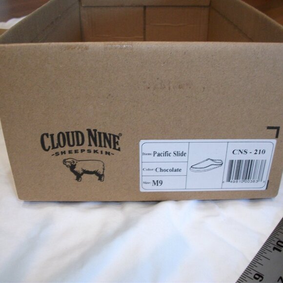 New Cloud Nine Slippers NIB unisex - Picture 8 of 13